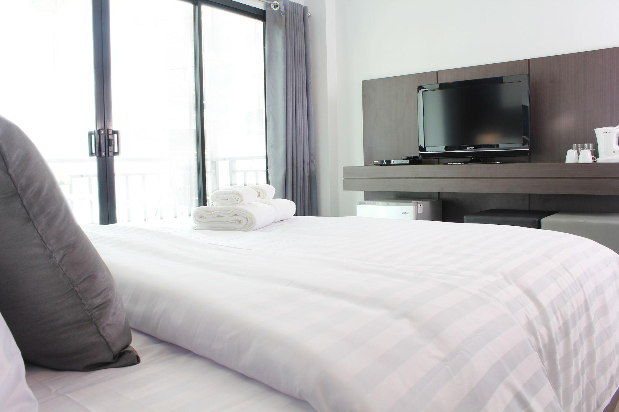 The Artist House Hotel Patong Kültér fotó